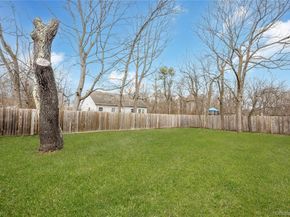 11 Holbrook Street, Bay Shore NY 11706