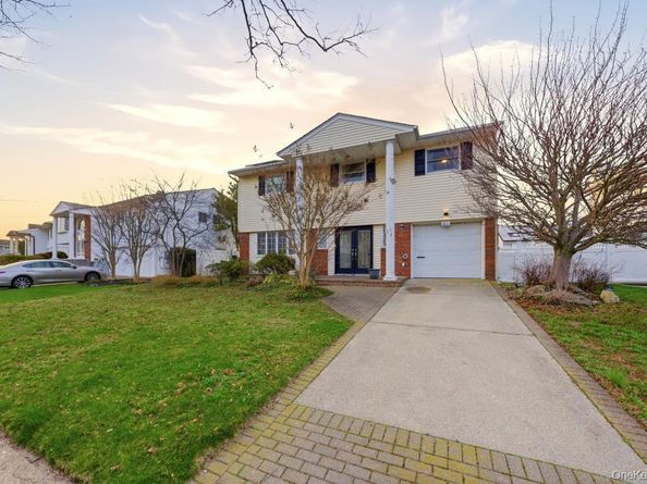 3641 Bertha Drive, Baldwin NY 11510