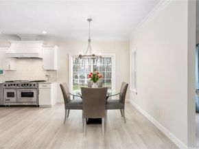 7 Framingham Lane, Shoreham NY 11786