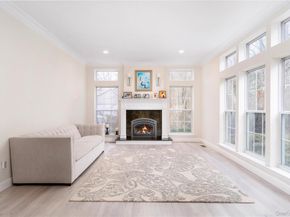7 Framingham Lane, Shoreham NY 11786