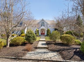 7 Framingham Lane, Shoreham NY 11786