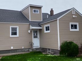 8 Grant Avenue, Brentwood NY 11717