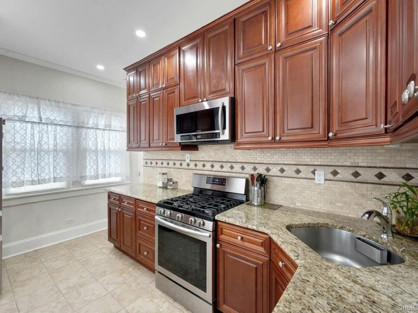 102C Edgewater Park 102C, Bronx NY 10465