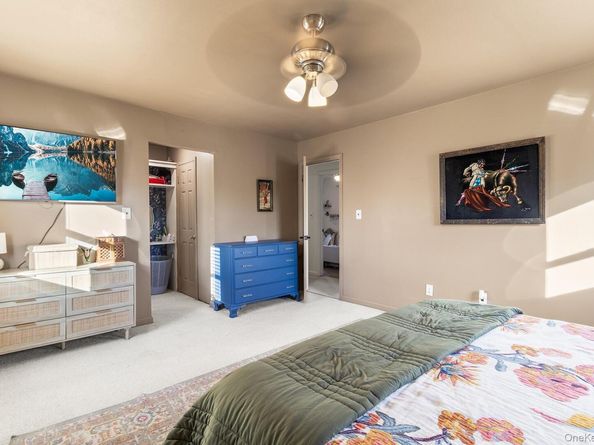 24 Parkside Avenue, Miller Place NY 11764