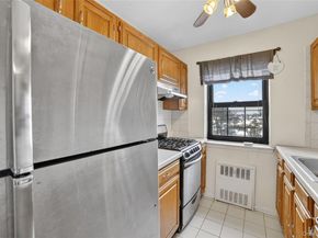 1122 Yonkers Avenue 6F, Yonkers NY 10704