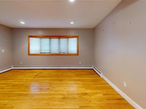 8 Pleasant Avenue, Farmingdale NY 11735