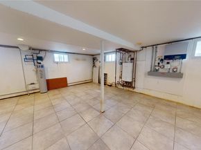 8 Pleasant Avenue, Farmingdale NY 11735