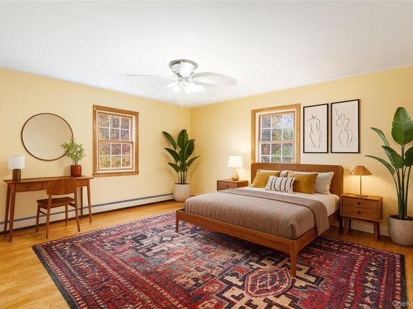 170 North Country Road, Miller Place NY 11764