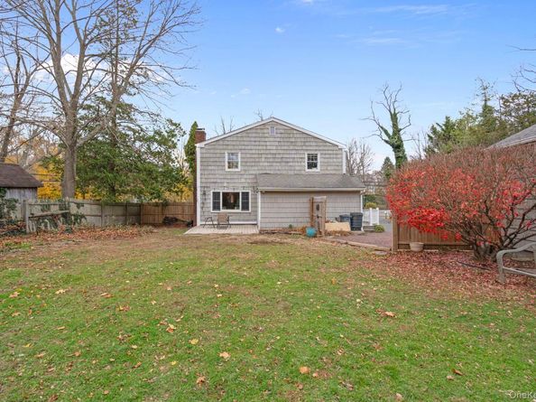 170 North Country Road, Miller Place NY 11764