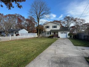 41 Broadway, Shirley NY 11967