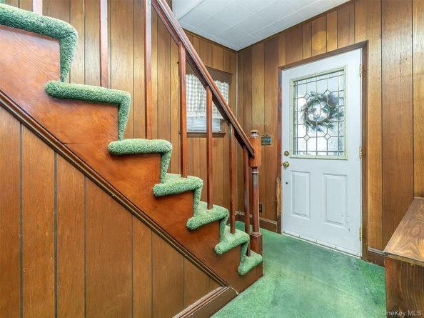 119 Cross Street, Locust Valley NY 11560