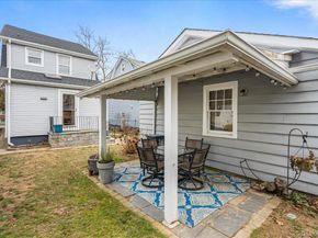 92-14 221st Street, Queens Village NY 11428