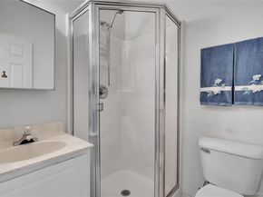 816 Narragansett Villas Drive 816, Lindenhurst NY 11757