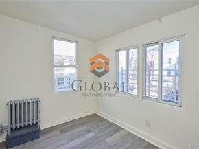 865 E 215th Street, Bronx NY 10467