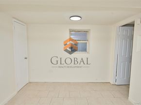 865 E 215th Street, Bronx NY 10467