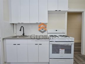 865 E 215th Street, Bronx NY 10467