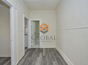 865 E 215th Street, Bronx NY 10467