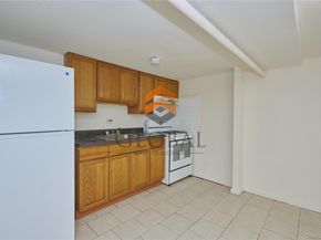 865 E 215th Street, Bronx NY 10467