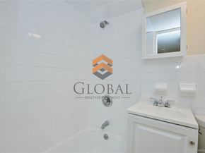 865 E 215th Street, Bronx NY 10467