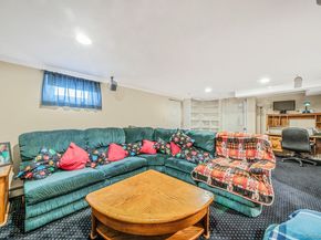 171 N Oak Street, Massapequa Park NY 11758