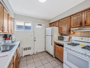 171 N Oak Street, Massapequa Park NY 11758