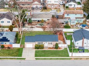 171 N Oak Street, Massapequa Park NY 11758