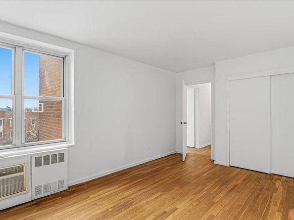 210-15 23rd Avenue 3F, Bayside NY 11360