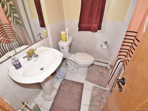 2 Aster Drive, New Hyde Park NY 11040