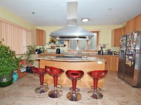 2 Aster Drive, New Hyde Park NY 11040