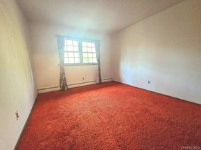 9 Weaver Lane, Dix Hills NY 11746