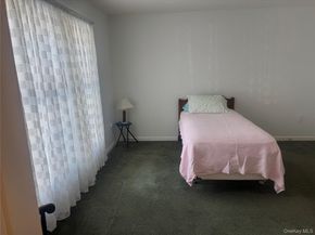 1407 Middle Road 275, Calverton NY 11933