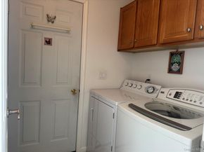 1407 Middle Road 275, Calverton NY 11933