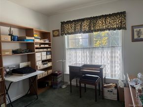 1407 Middle Road 275, Calverton NY 11933
