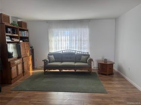 1407 Middle Road 275, Calverton NY 11933