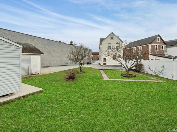 247-23 91st Avenue, Bellerose NY 11426