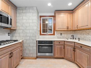 247-23 91st Avenue, Bellerose NY 11426