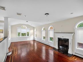 6 Robert Court, Center Moriches NY 11934