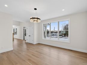 43 Hilltop Lane, Thornwood NY 10594