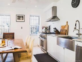 526 Carlton Avenue, Brooklyn NY 11238