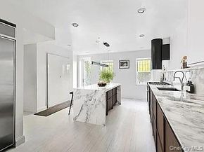 526 Carlton Avenue, Brooklyn NY 11238