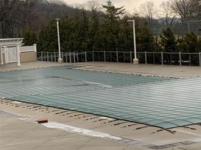 269-10 17K Grand Central Parkway 17K, Floral Park NY 11005