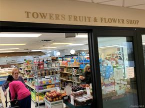 269-10 17K Grand Central Parkway 17K, Floral Park NY 11005