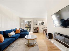 14 Granada Crescent 18, White Plains NY 10603