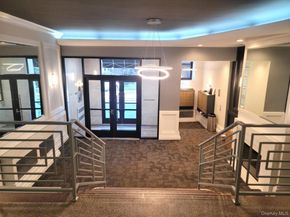 325 Main Street 5A, White Plains NY 10601