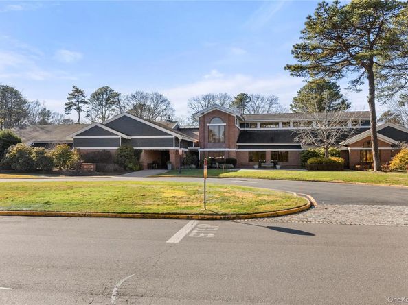 77 Glen Drive, Ridge NY 11961