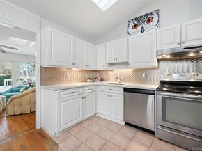 36 Oak Lane, Wading River NY 11792