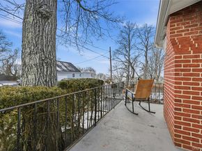 36 Oak Lane, Wading River NY 11792