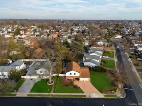 116 Nottingham Road, Manhasset Hills NY 11040