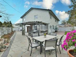 116 Nottingham Road, Manhasset Hills NY 11040