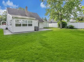 6 Arizona Avenue, Syosset NY 11791